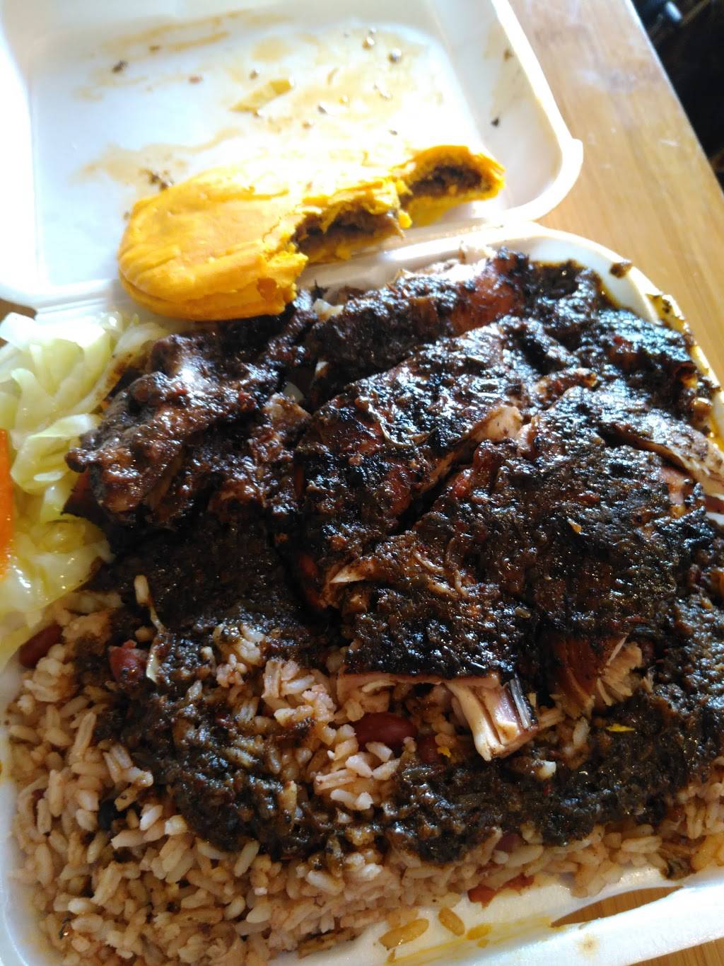 Flames Restaurant, Inc | restaurant | 663 Morton St, Mattapan, MA 02126, USA | 6172964972 OR +1 617-296-4972