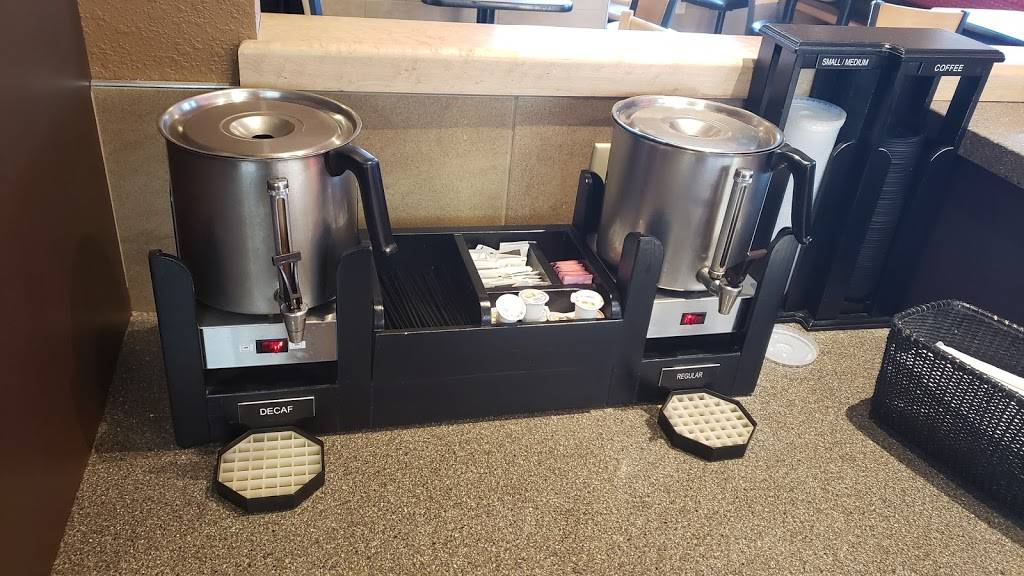 Dairy Queen Grill & Chill | restaurant | 201 E Lead St, Bessemer, MI 49911, USA | 9066636061 OR +1 906-663-6061