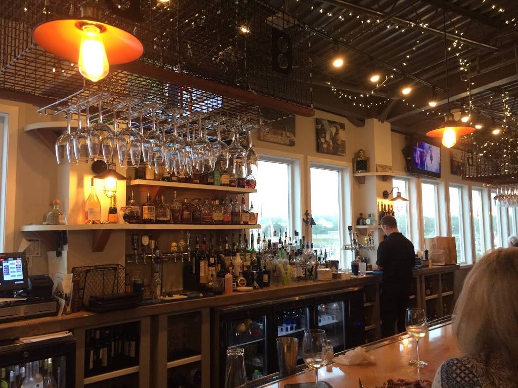 Fishermens View Seafood Market & Restaurant | restaurant | 20 Freezer Rd, Sandwich, MA 02563, USA | 5085910088 OR +1 508-591-0088
