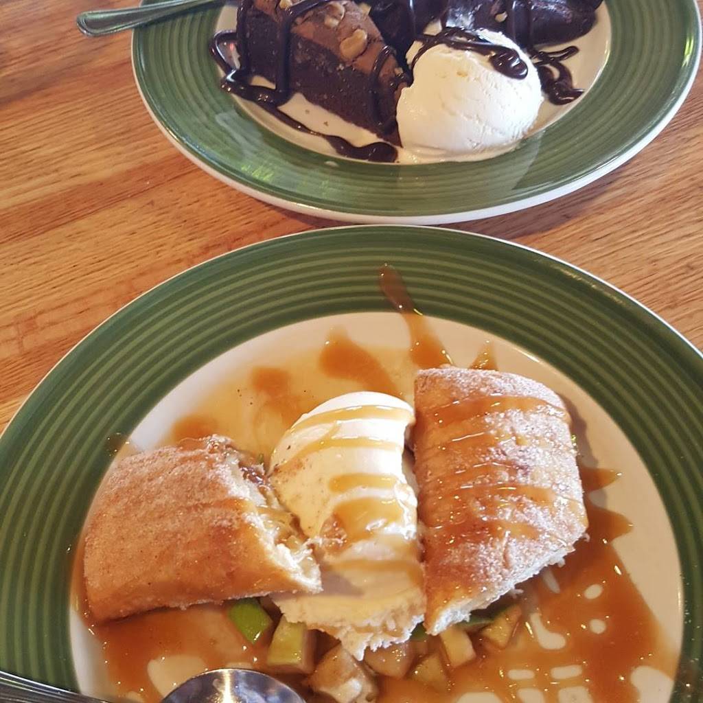 Applebees Grill + Bar | restaurant | 213 Paine Turnpike N, Berlin, VT 05602, USA | 8022292223 OR +1 802-229-2223