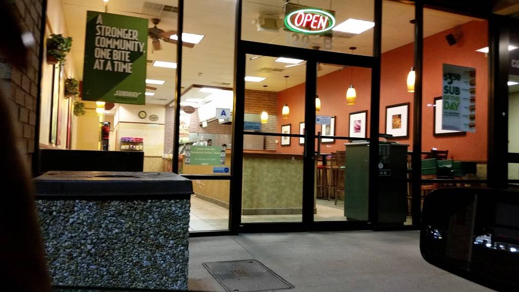 Subway | restaurant | 120 Dorman Commerce Drive Suite B Dorman Centre II, Spartanburg, SC 29301, USA | 8645769203 OR +1 864-576-9203