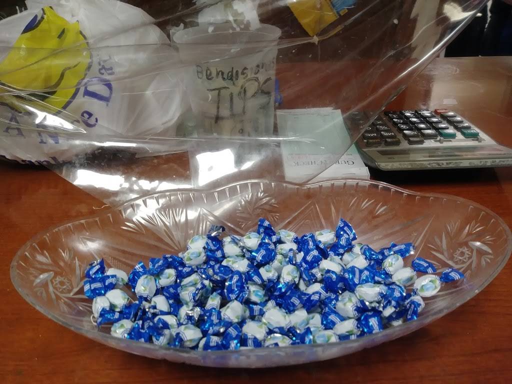 Taqueria y pupuseria cancun | restaurant | 88 Chelsea St, Boston, MA 02128, USA | 6175696162 OR +1 617-569-6162