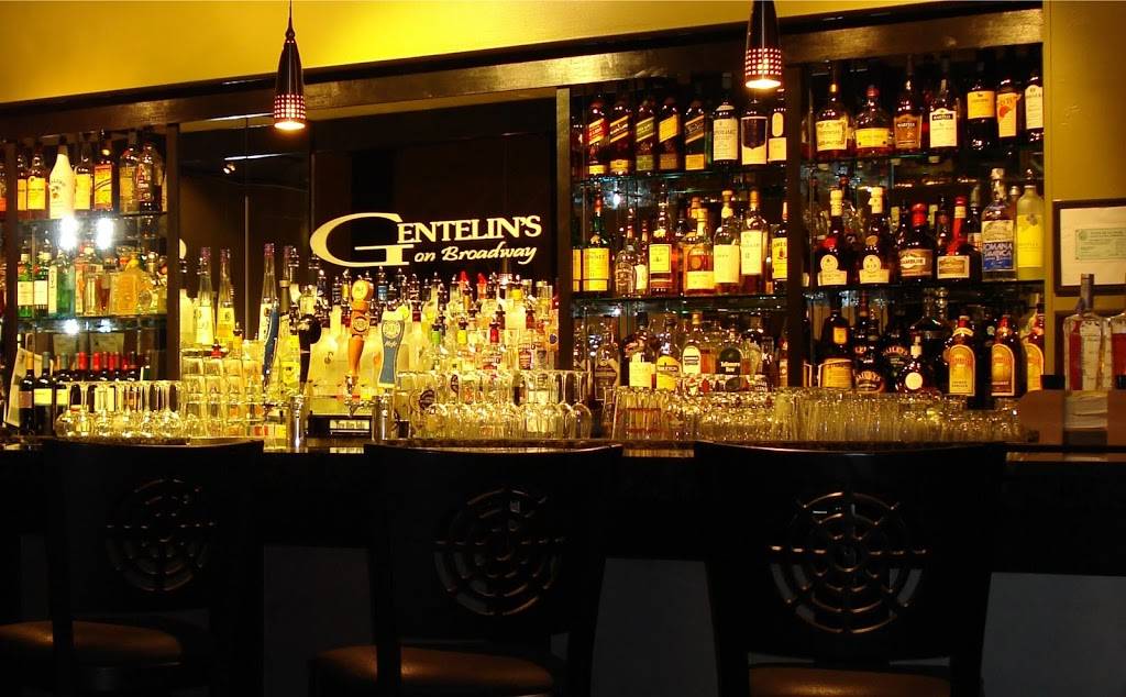 Gentelins On Broadway | restaurant | 122 E Broadway, Alton, IL 62002, USA | 6184656080 OR +1 618-465-6080