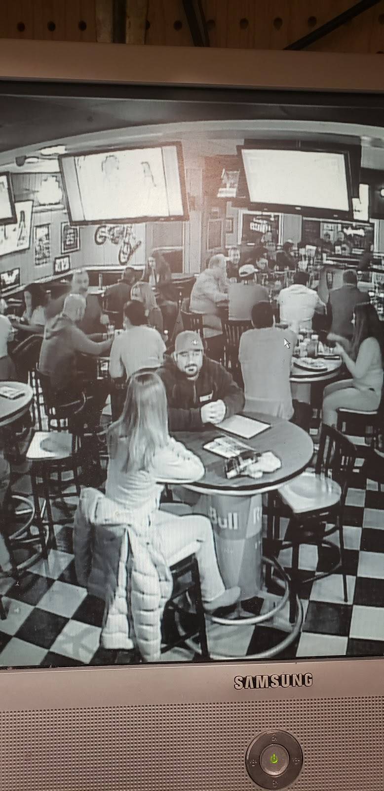 Fifty Yard Line Sports Bar | restaurant | 2626 Easton Ave, Bethlehem, PA 18017, USA | 6108829190 OR +1 610-882-9190