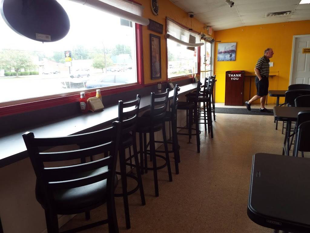 Barrys Cheese Steaks & More | restaurant | 7502 Preston Hwy, Louisville, KY 40219, USA | 5028832874 OR +1 502-883-2874