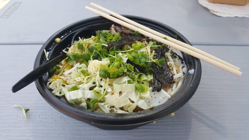 Apothik Food Truck | restaurant | 411 3rd St S, La Crosse, WI 54601, USA | 6087845282 OR +1 608-784-5282