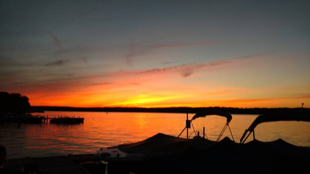 Sunset Grill Pewaukee | restaurant | W278 N2315 Prospect Ave #200, Pewaukee, WI 53072, USA | 2626964578 OR +1 262-696-4578