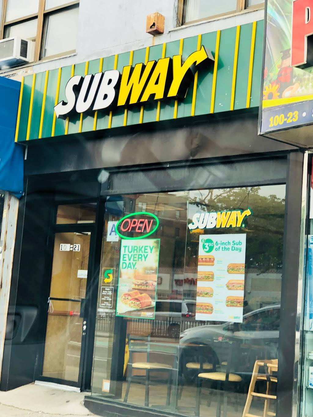 Subway Restaurants | restaurant | 100-21 Queens Blvd, Forest Hills, NY 11375, USA | 7182756686 OR +1 718-275-6686