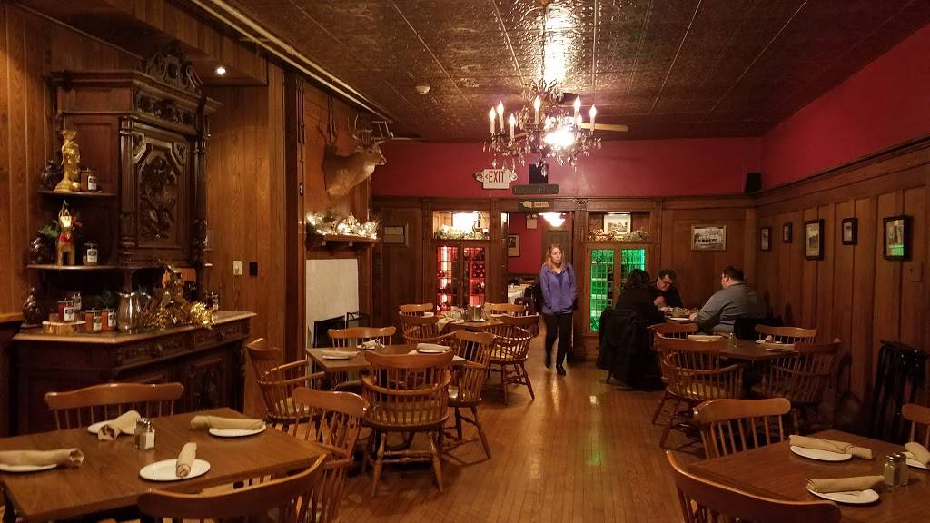 The Stone House Restaurant and Country Inn | restaurant | 3023 National Pike, Farmington, PA 15437, USA | 7243298876 OR +1 724-329-8876