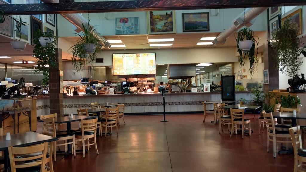 Golden Pride East | restaurant | 10101 Central Ave NE, Albuquerque, NM 87123, USA | 5052933531 OR +1 505-293-3531