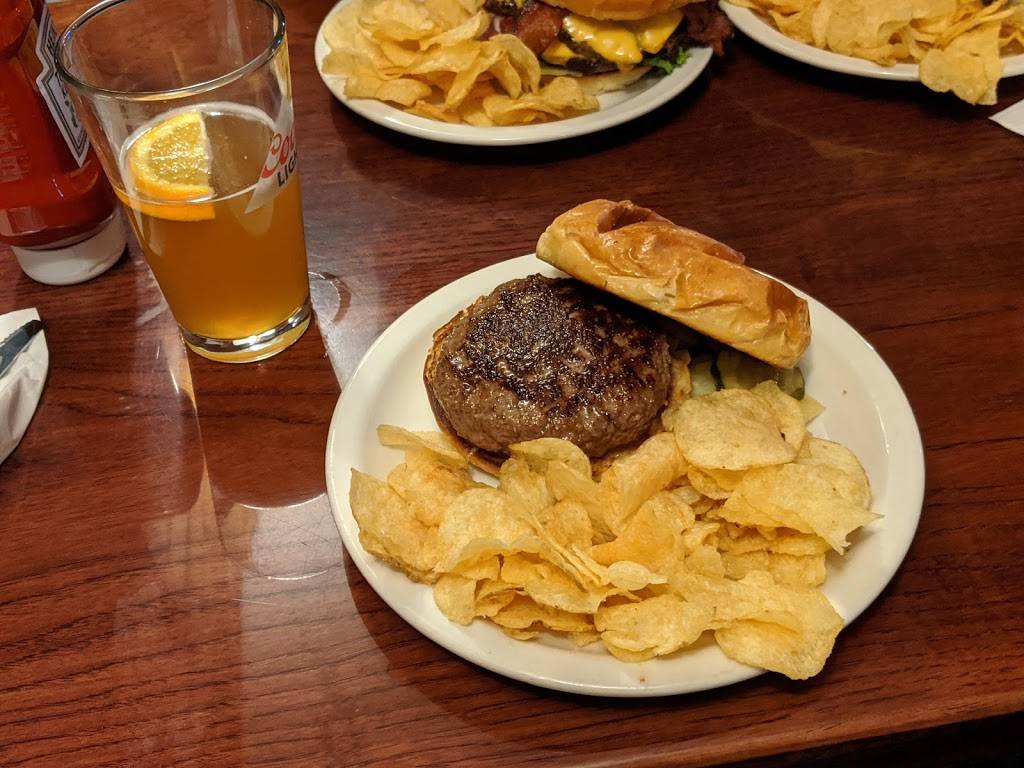 Mill Creek Inn | restaurant | 891 County Rd 35 W, Buffalo, MN 55313, USA | 7636829936 OR +1 763-682-9936