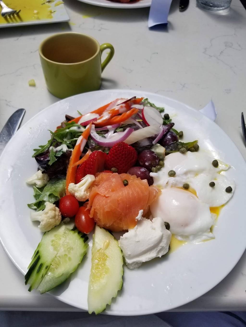 Current Kitchen & Cocktails | restaurant | 7815 US-80, Savannah, GA 31410, USA | 9128982221 OR +1 912-898-2221