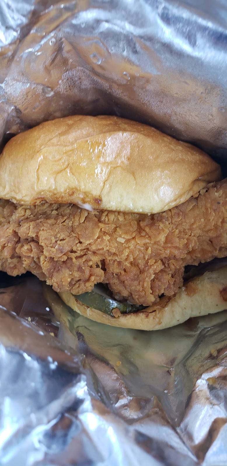 Popeyes Louisiana Kitchen | restaurant | 6402 6th Ave, Tacoma, WA 98406, USA | 2535650797 OR +1 253-565-0797