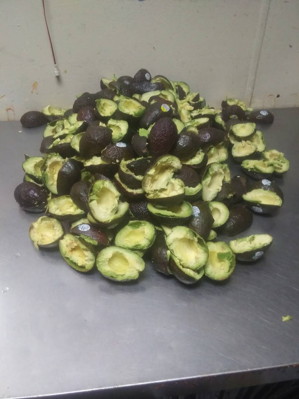 Losbetos | restaurant | 3640 S 6th Ave, Tucson, AZ 85713, USA | 5208822684 OR +1 520-882-2684