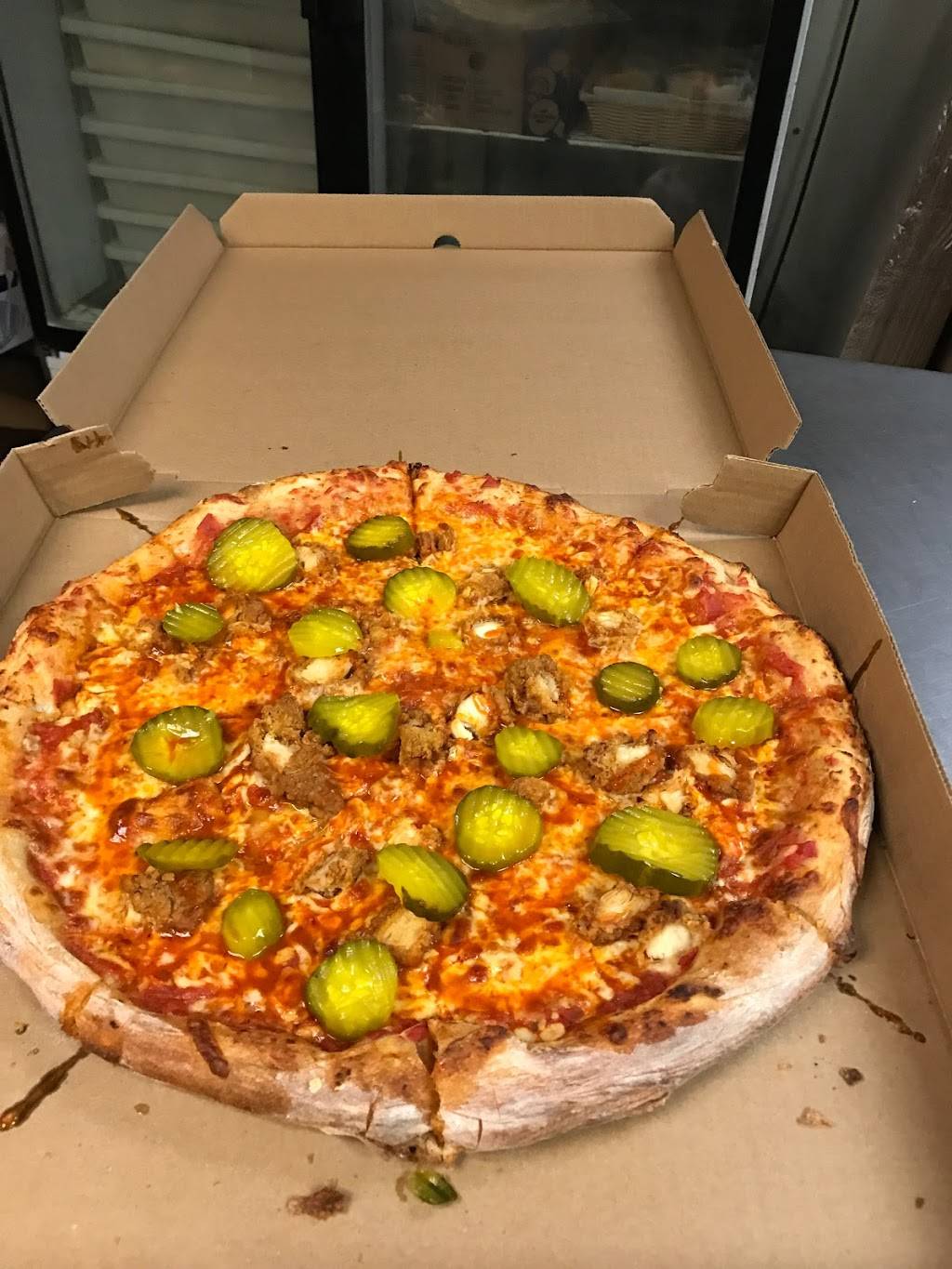 Big Red Pizzeria | restaurant | 153 N Washington St, North Attleborough, MA 02760, USA | 5086950222 OR +1 508-695-0222