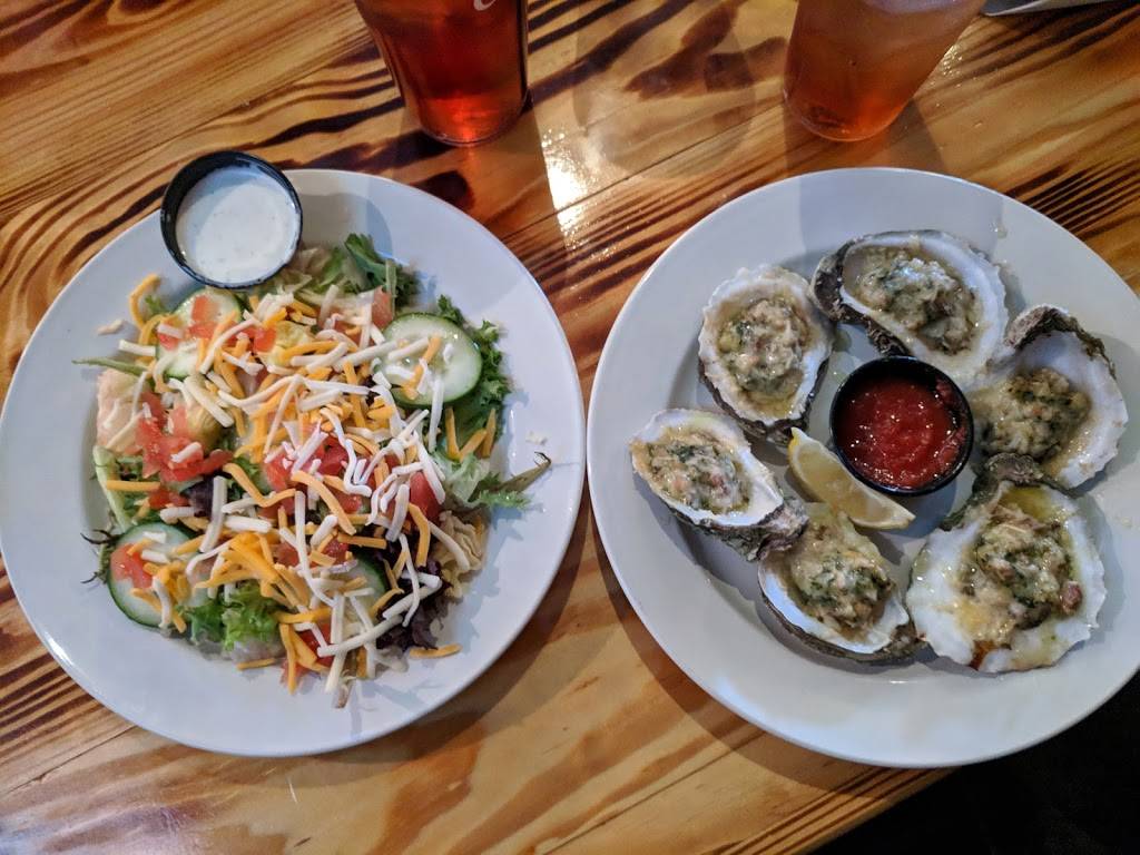 Olde Towne Public House | restaurant | 467 Court St, Portsmouth, VA 23704, USA | 7579661229 OR +1 757-966-1229