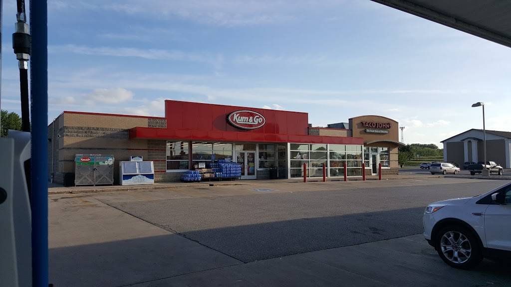 Kum & Go | meal takeaway | 609 Central Ave W, Hampton, IA 50441, USA | 6414565106 OR +1 641-456-5106