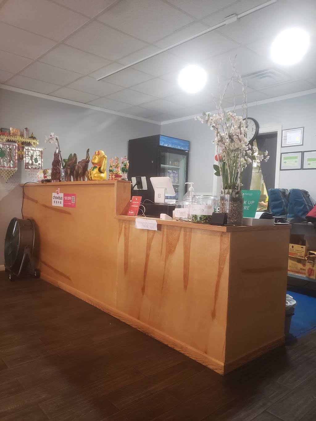 Lanxang Thai-Lao Cuisine | restaurant | 905 S Neil St, Champaign, IL 61820, USA | 2176007162 OR +1 217-600-7162