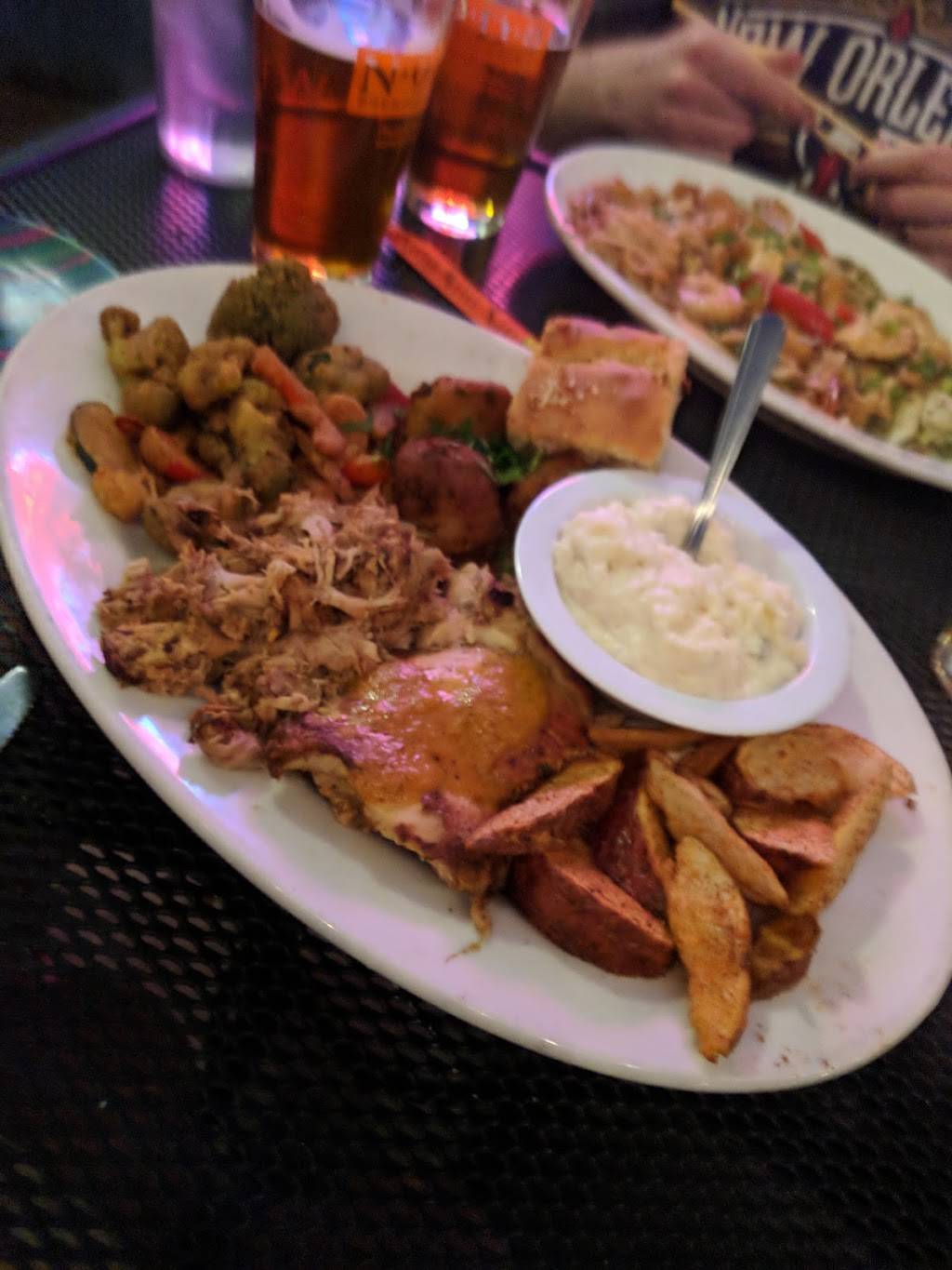 Krazy Fish | restaurant | 2501 Central Ave, Charlotte, NC 28205, USA | 7043321004 OR +1 704-332-1004