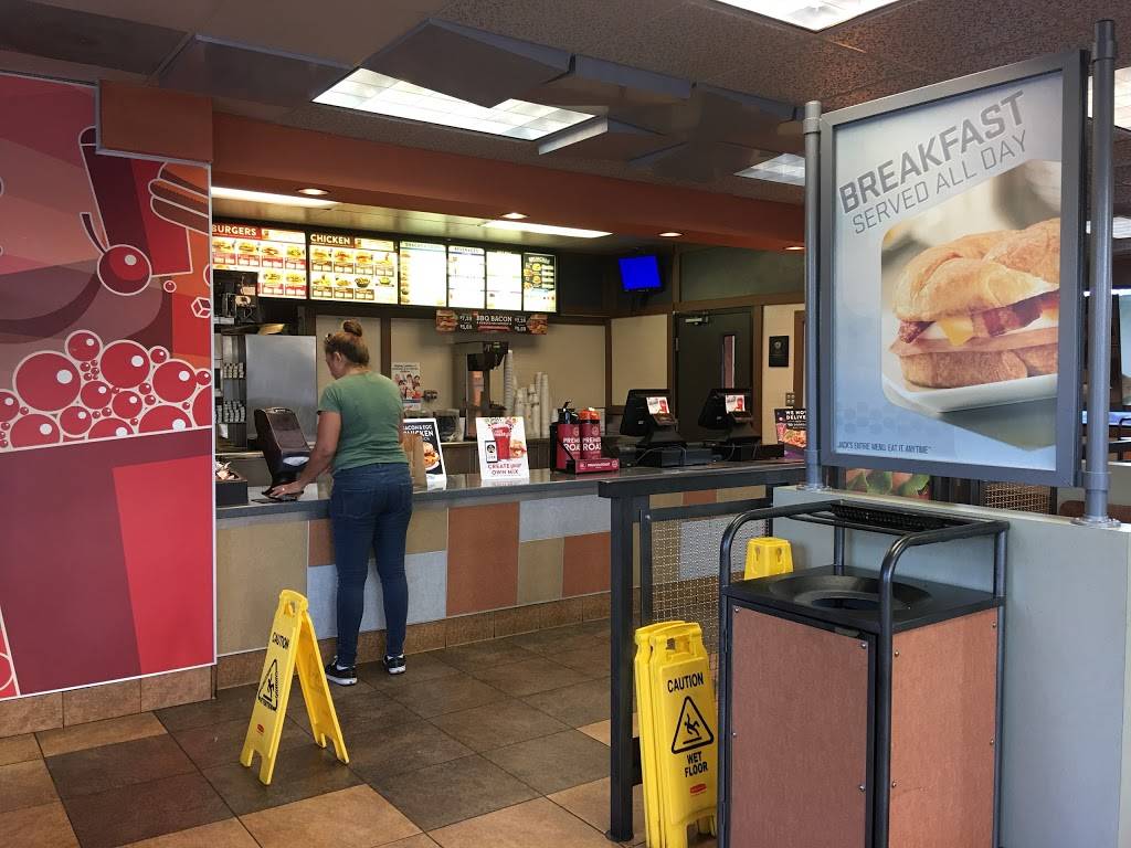 Jack in the Box | restaurant | 2548 S Azusa Ave, West Covina, CA 91792, USA | 6269120784 OR +1 626-912-0784
