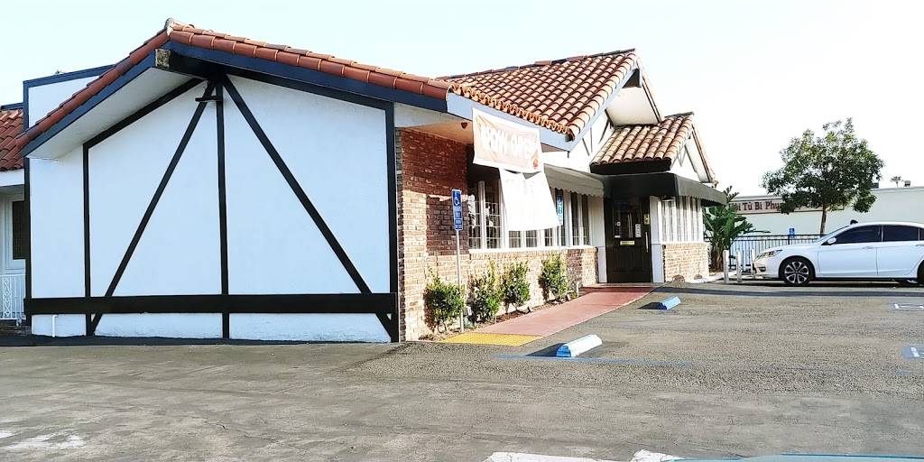 HOK | restaurant | 408 S Brookhurst St, Anaheim, CA 92804, USA | 7146351112 OR +1 714-635-1112