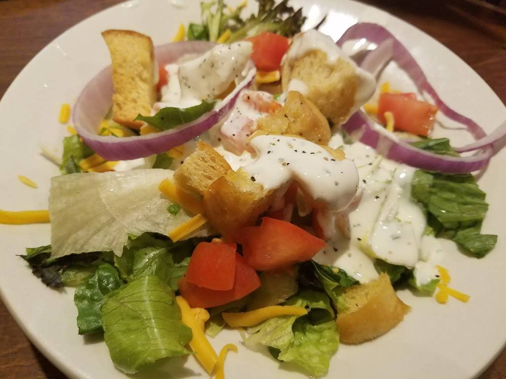 Logans Roadhouse | restaurant | 5912 Quebec St, Fort Worth, TX 76135, USA | 8172370405 OR +1 817-237-0405