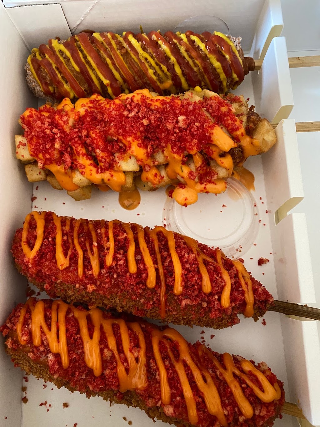 Two Hands Corn Dog San Marcos | restaurant | 997 W San Marcos Blvd STE 107, San Marcos, CA 92078, USA | 7602903068 OR +1 760-290-3068