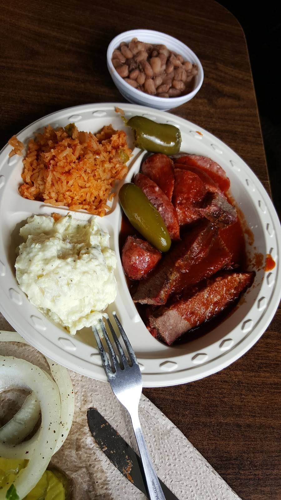 Bill Miller Bar-B-Q | restaurant | 11842 Perrin Beitel Rd, San Antonio, TX 78217, USA | 2106573073 OR +1 210-657-3073