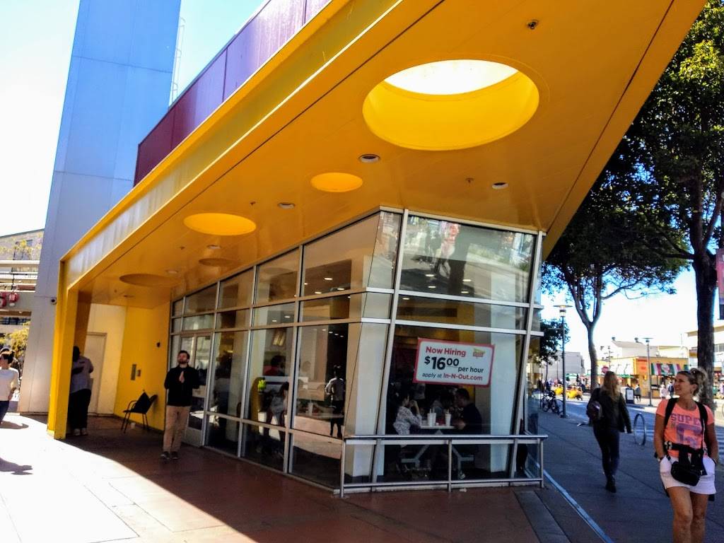 In-N-Out Burger | restaurant | 333 Jefferson St, San Francisco, CA 94133, USA | 8007861000 OR +1 800-786-1000