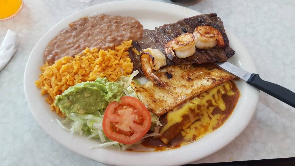 Los Compadres Mexican Restaurant | restaurant | 8302 N Eldridge Pkwy #100, Houston, TX 77041, USA | 2818071095 OR +1 281-807-1095