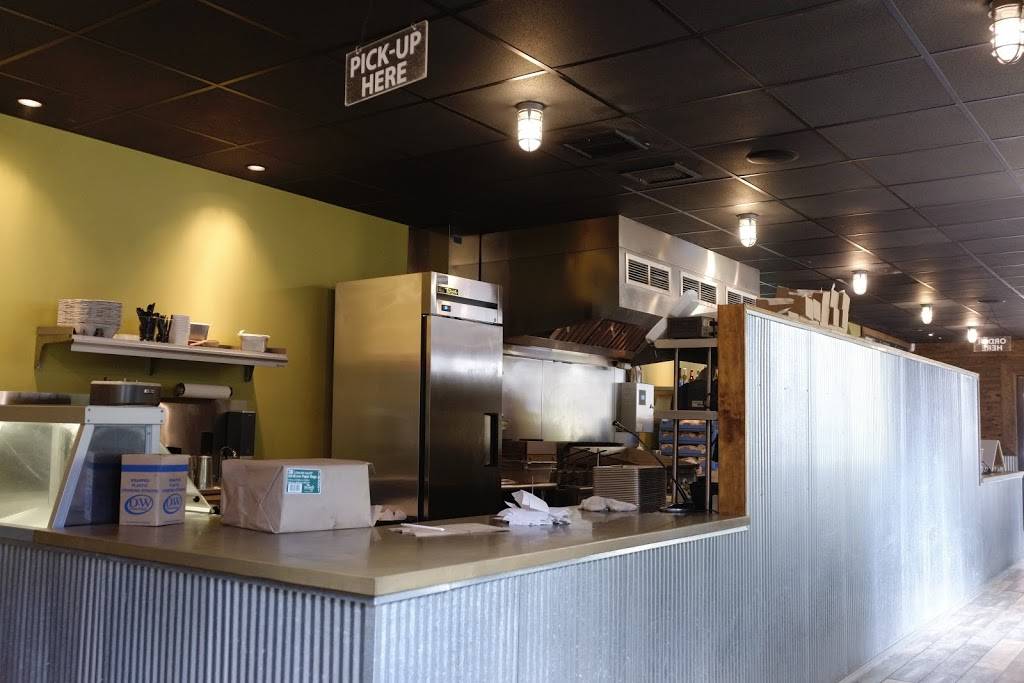 Burger Yum | restaurant | 400 N 2nd St, Harrisburg, PA 17101, USA | 7177277127 OR +1 717-727-7127