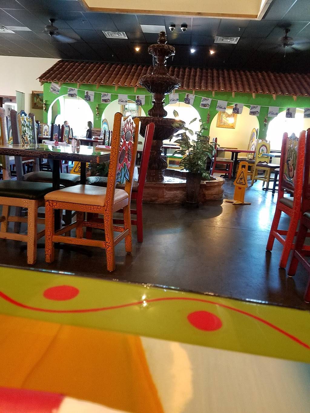 La Mesa Méxican Restaurant | restaurant | 3730 Mitchell Ave, St Joseph, MO 64507, USA | 8162325853 OR +1 816-232-5853