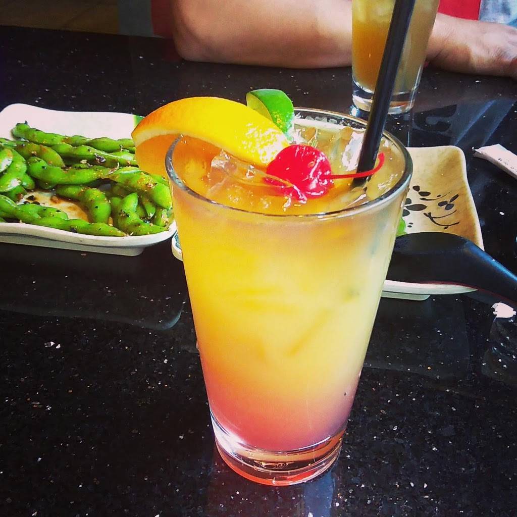 Misaki Sushi & Bar | restaurant | 222 N El Dorado St M, Stockton, CA 95202, USA | 2095471288 OR +1 209-547-1288