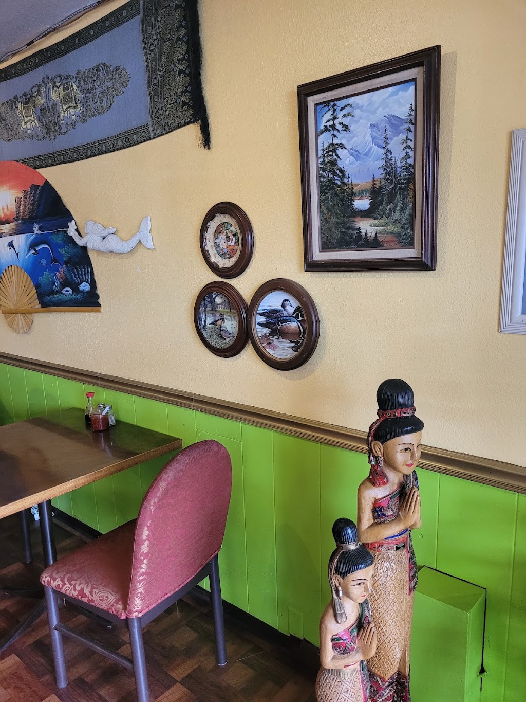 Spicy Thai | restaurant | 273 S Main St, Winston, OR 97496, USA | 5416712024 OR +1 541-671-2024