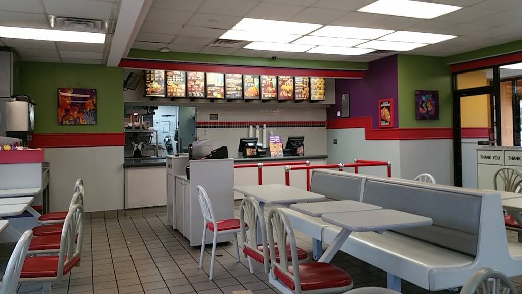 Taco Bell | meal takeaway | 10221 Hull Street Rd, Midlothian, VA 23112, USA | 8046745831 OR +1 804-674-5831