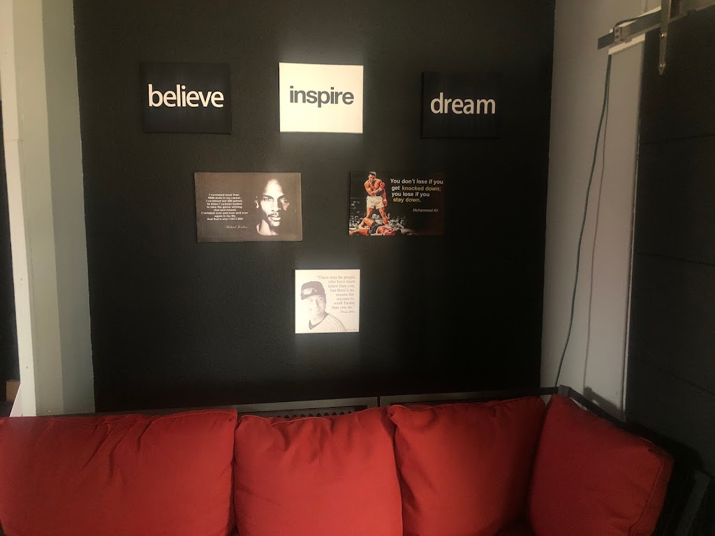 Turf Sports Lounge | meal takeaway | 6458 Saratoga Blvd, Corpus Christi, TX 78414, USA | 9569499270 OR +1 956-949-9270