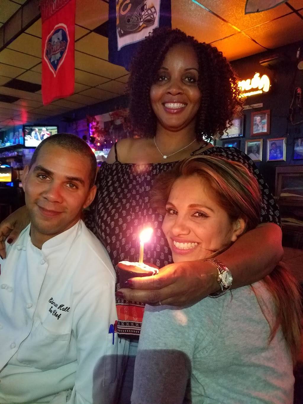 Fosters Cafe & Bar | restaurant | 6307 N Kings Hwy A, Myrtle Beach, SC 29572, USA | 8434497945 OR +1 843-449-7945