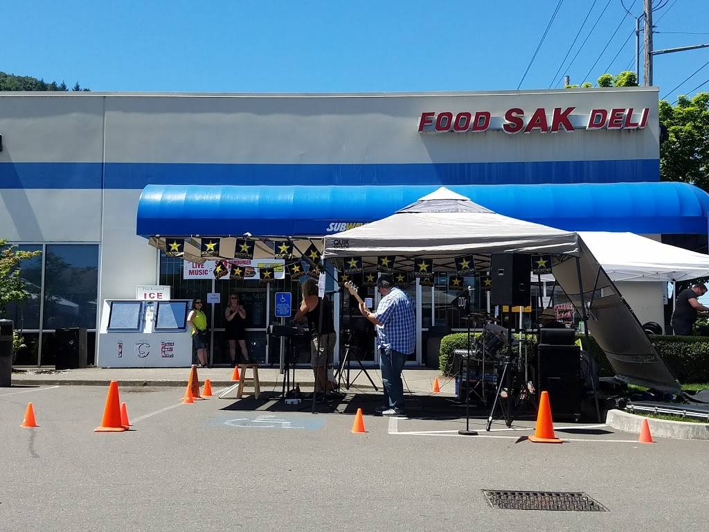 Subway | meal takeaway | 4325 NW Yeon Ave, Portland, OR 97210, USA | 5032952440 OR +1 503-295-2440