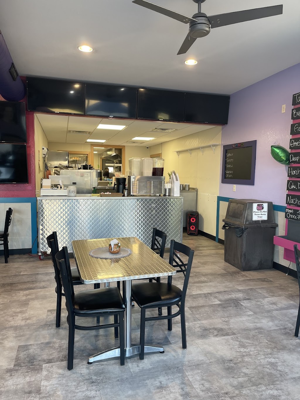 Marichuy’s Taqueria | restaurant | 502 S Spalding St, Spring Valley, IL 61362, USA | 8152002346 OR +1 815-200-2346