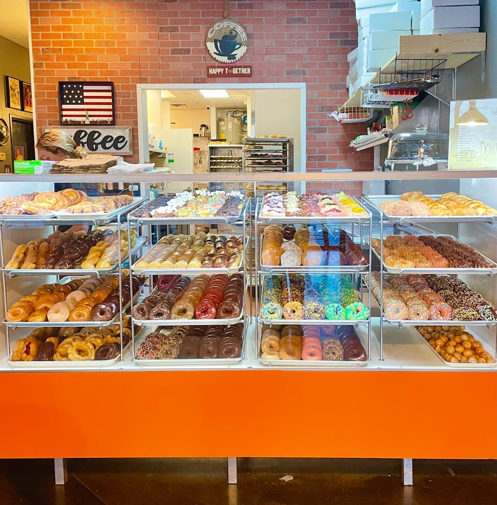 Glaze Donuts AZ | bakery | 4815 E Carefree Hwy Ste 112, Cave Creek, AZ 85331, USA | 4807484418 OR +1 480-748-4418