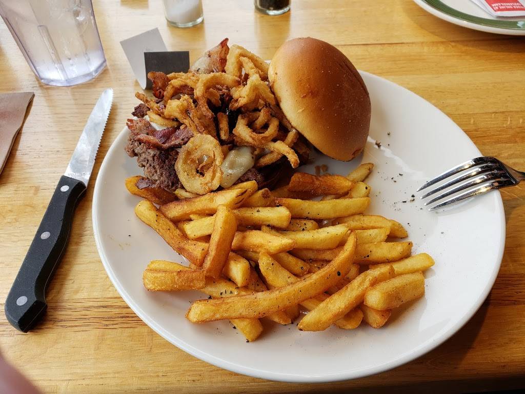 Applebees Grill + Bar | restaurant | 1375 28th St SW, Wyoming, MI 49509, USA | 6162612588 OR +1 616-261-2588