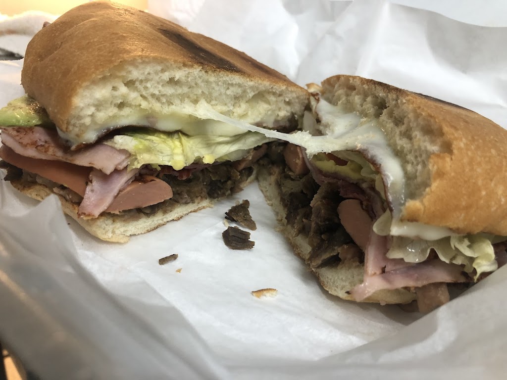 Micheladas El Matador | restaurant | 7002 Military Pkwy, Dallas, TX 75227, USA | 2148745131 OR +1 214-874-5131