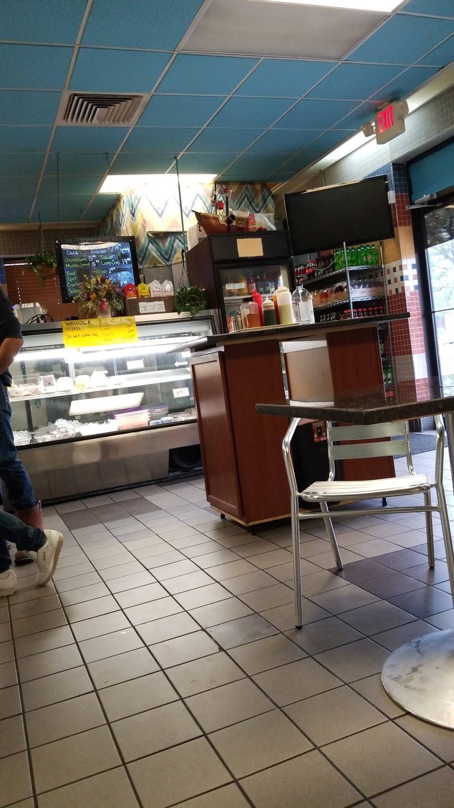 SiStar Seafood | restaurant | 4844 S Laburnum Ave, Richmond, VA 23231, USA | 8042363474 OR +1 804-236-3474