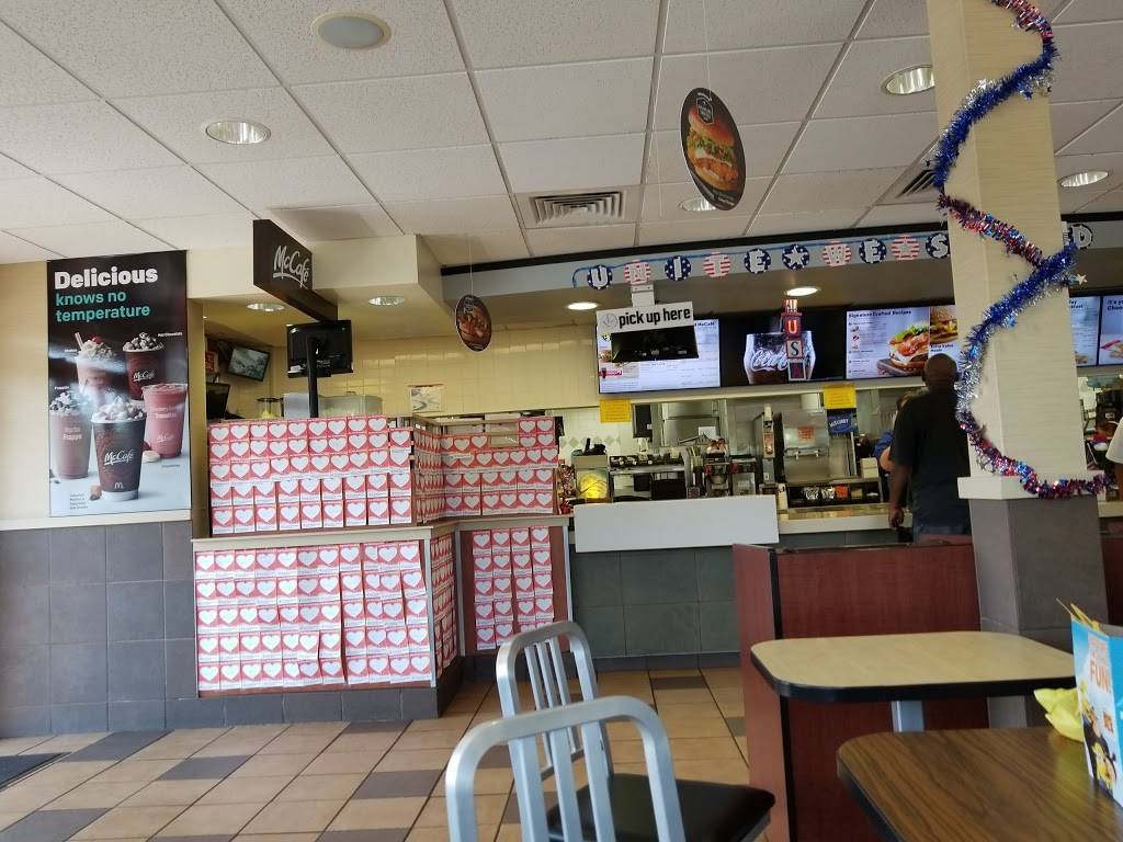 McDonalds | cafe | 769 Montauk Hwy, East Patchogue, NY 11772, USA | 6312893020 OR +1 631-289-3020