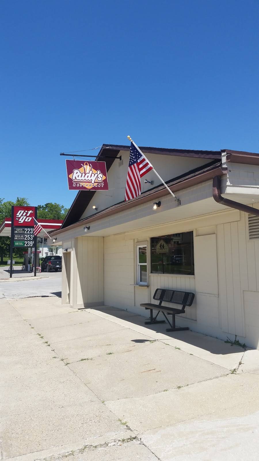 Rudys Restaurant | restaurant | 419 S John Wayne Dr, Winterset, IA 50273, USA | 5154623160 OR +1 515-462-3160