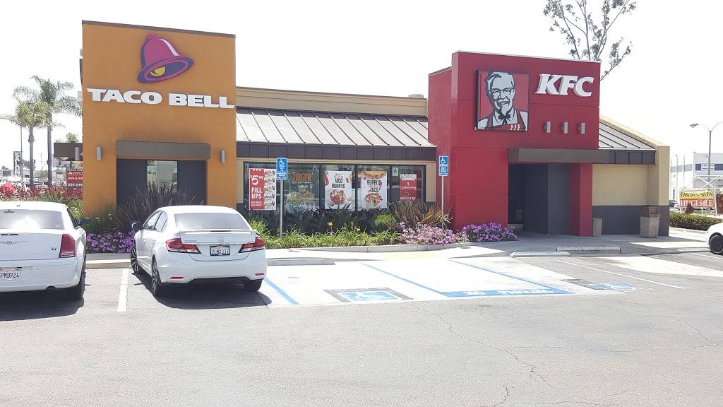 Taco Bell | meal takeaway | 7180 Miramar Rd, San Diego, CA 92121, USA | 8582718559 OR +1 858-271-8559