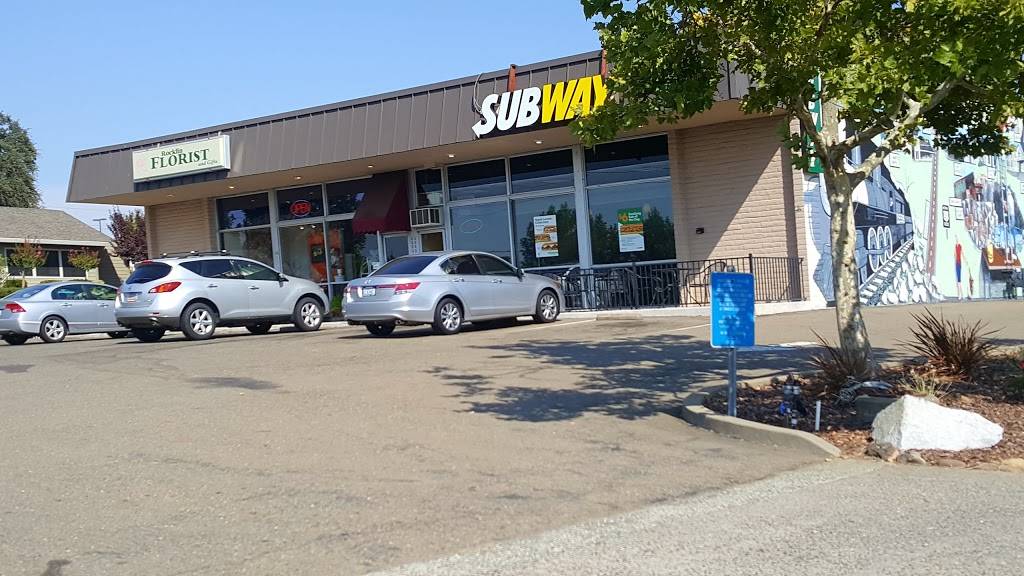 Subway | restaurant | 5895 Pacific St, Rocklin, CA 95677, USA | 9166329477 OR +1 916-632-9477