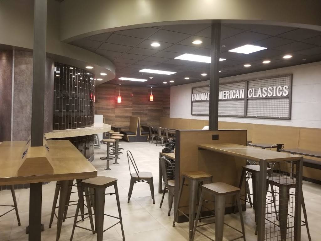 Carls Jr. | restaurant | 18601 Airport Way #2061, Santa Ana, CA 92707, USA | 9497249144 OR +1 949-724-9144