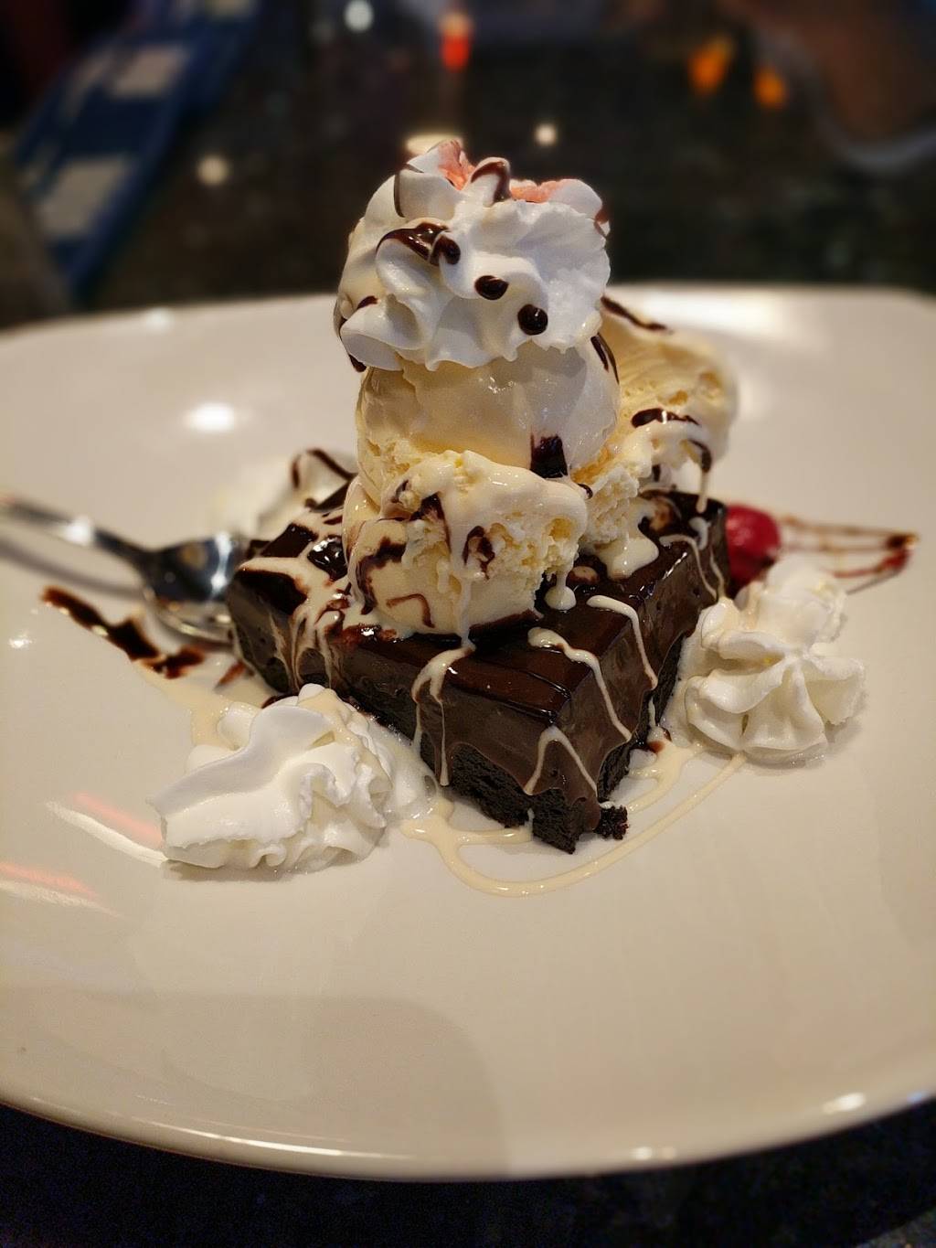 City Diner | restaurant | 31 Montgomery St, Jersey City, NJ 07302, USA | 2017215331 OR +1 201-721-5331