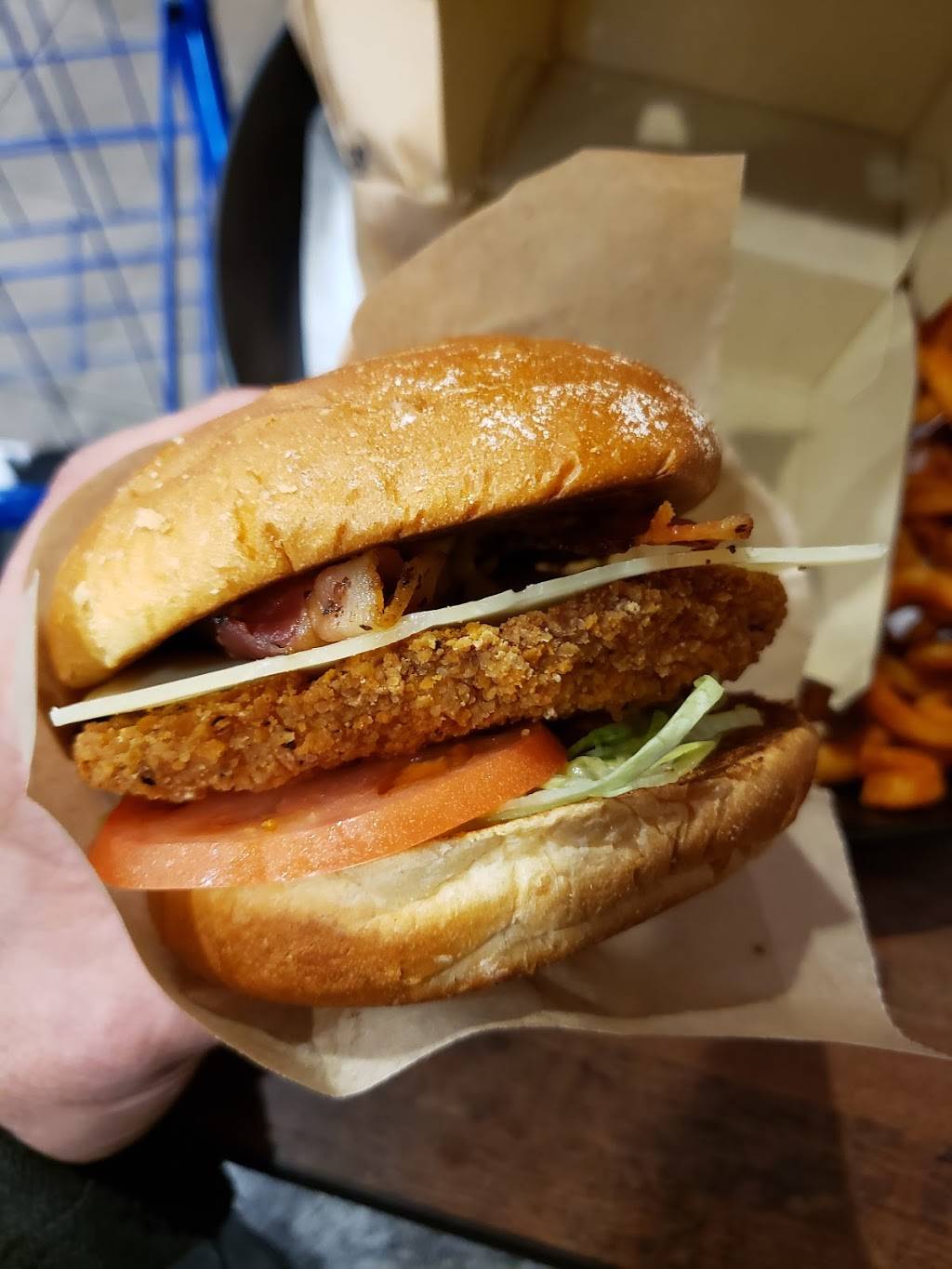 Arbys | restaurant | 1905 Story Ave, Bronx, NY 10473, USA | 6095866680 OR +1 609-586-6680